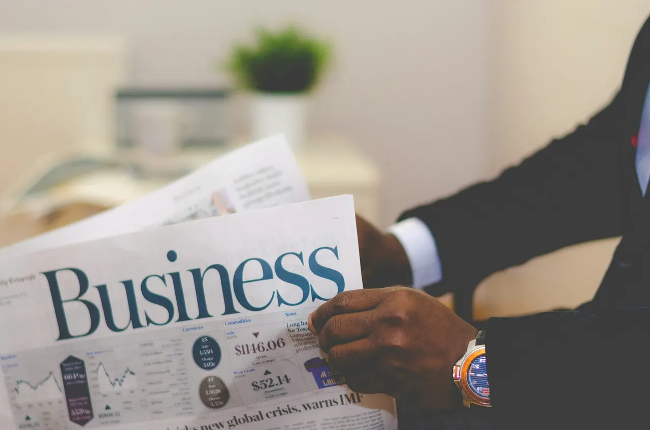 Bankruptcy and Suspension of Debt Payment
